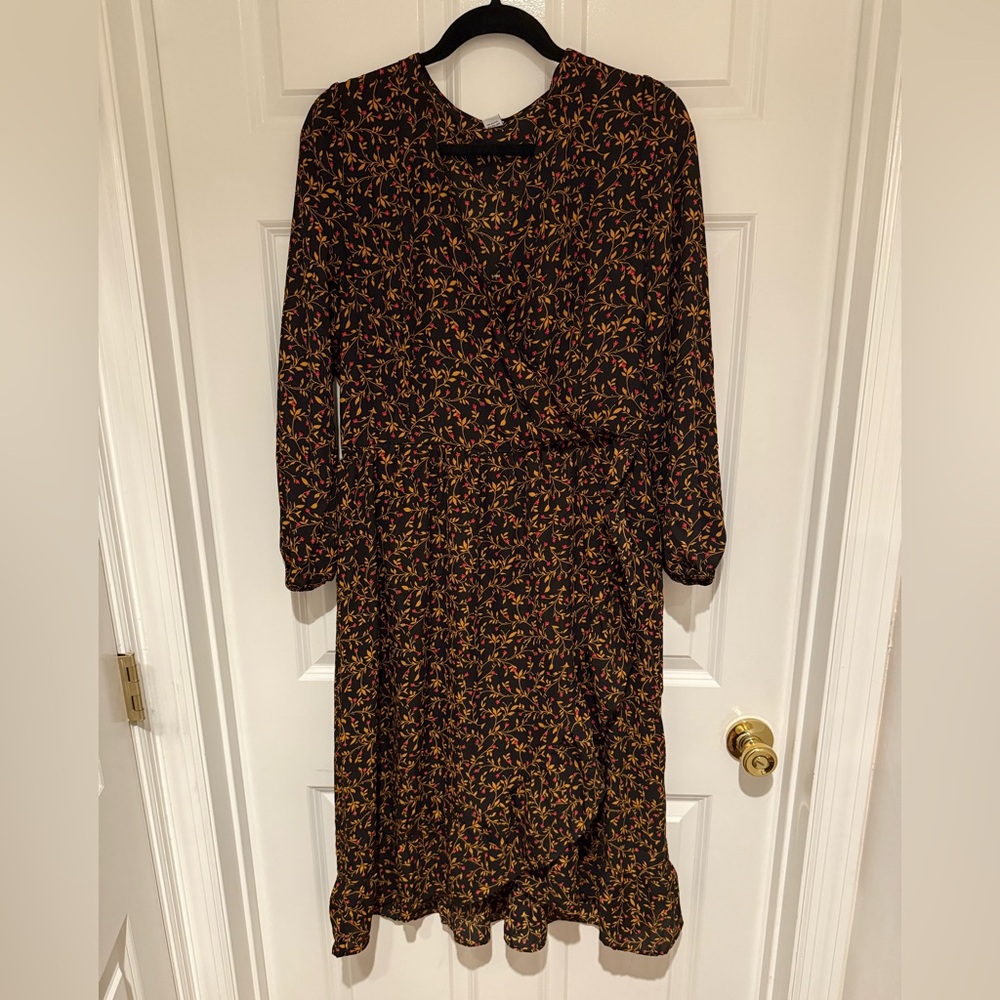 NWT Old Navy Black Floral Long Sleeve Midi Dress